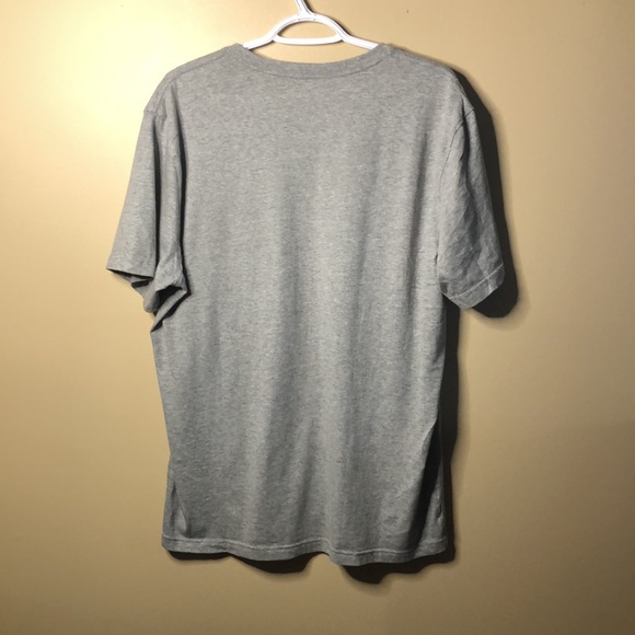 Mack Weldon grey shirt sleeve tee - Picture 2 of 3